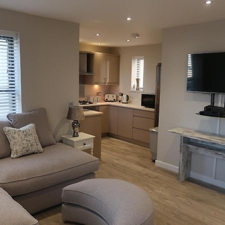 3 The Mews Montpellier Villa Cheltenham Eksteriør billede