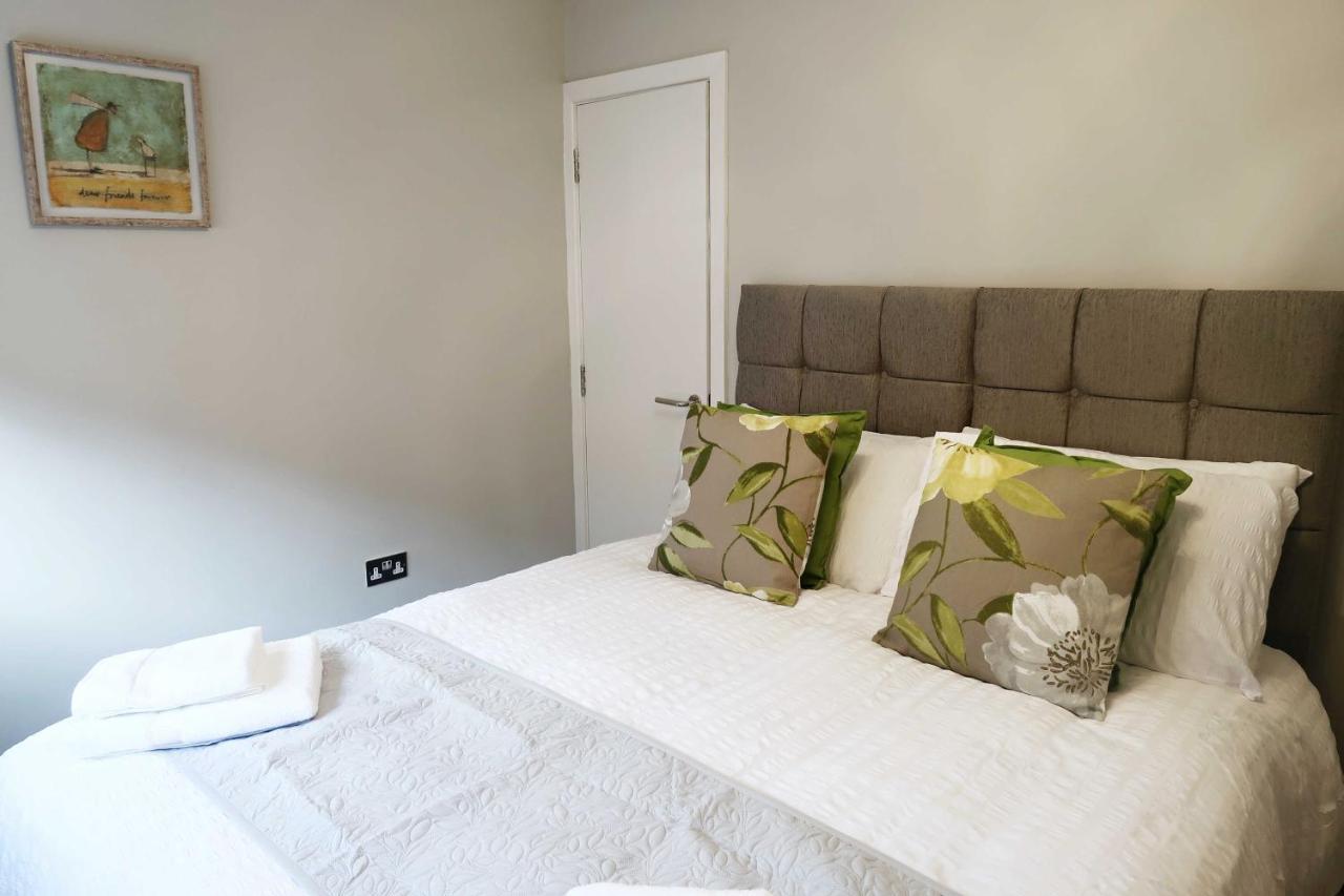 3 The Mews Montpellier Villa Cheltenham Eksteriør billede